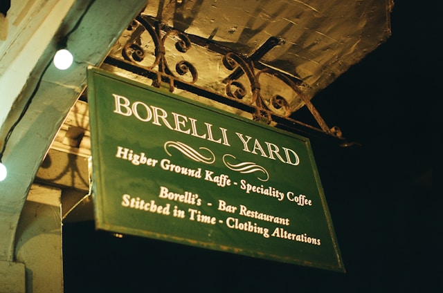 איך מפרקים שלטים